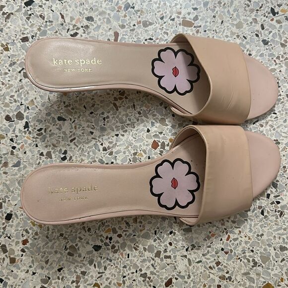 Kate Spade Savvi nude patent leather slide kitten heel sandal 8 - Picture 6 of 9